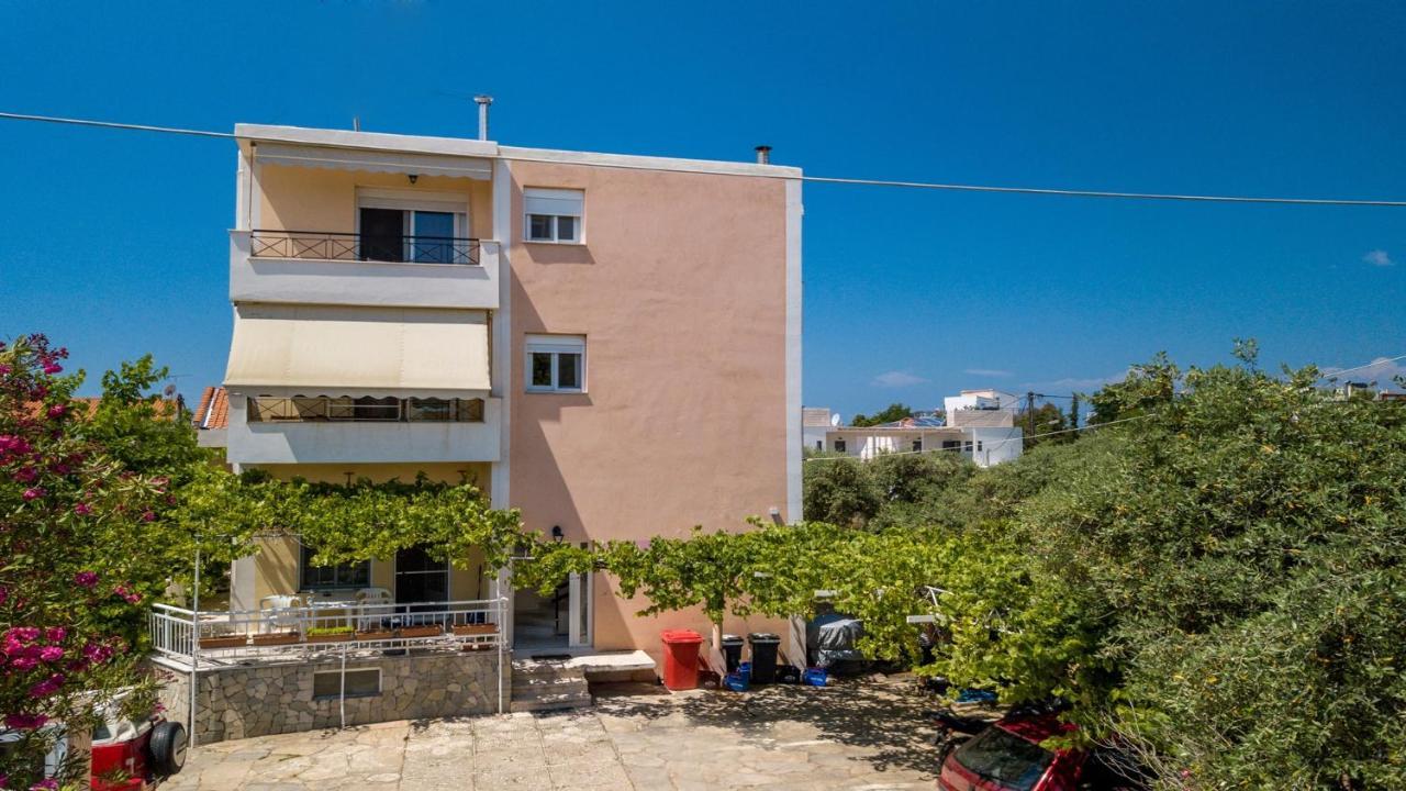 Amversa'S House Potos Exterior foto